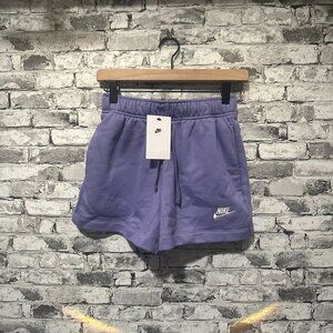 NWT Nike Women's Sportswear Club Fleece Mid Rise 3” Shorts Size XS